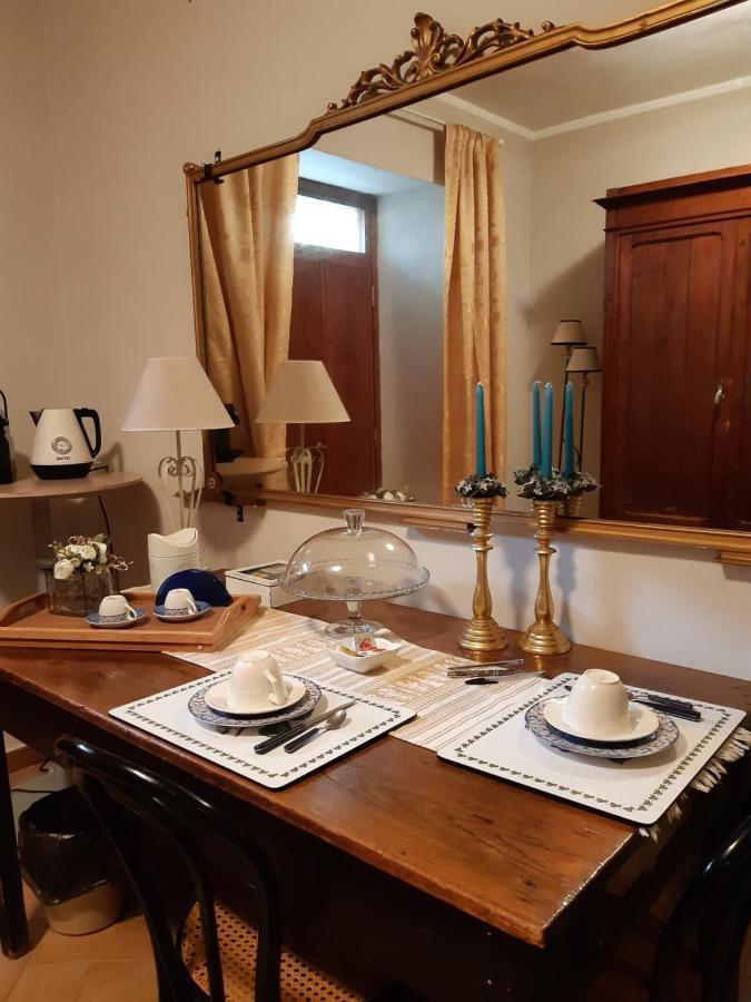 B&B La Casa Di Alice Foligno Buitenkant foto